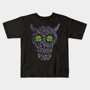 Creepy Mechanical Skull & Green Clovers St Patricks Day Kids T-Shirt